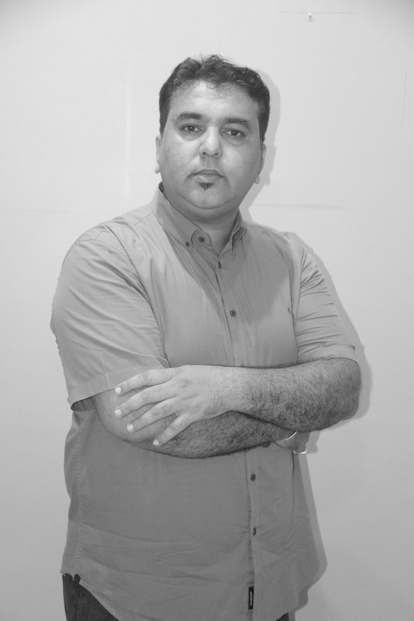 Director 3